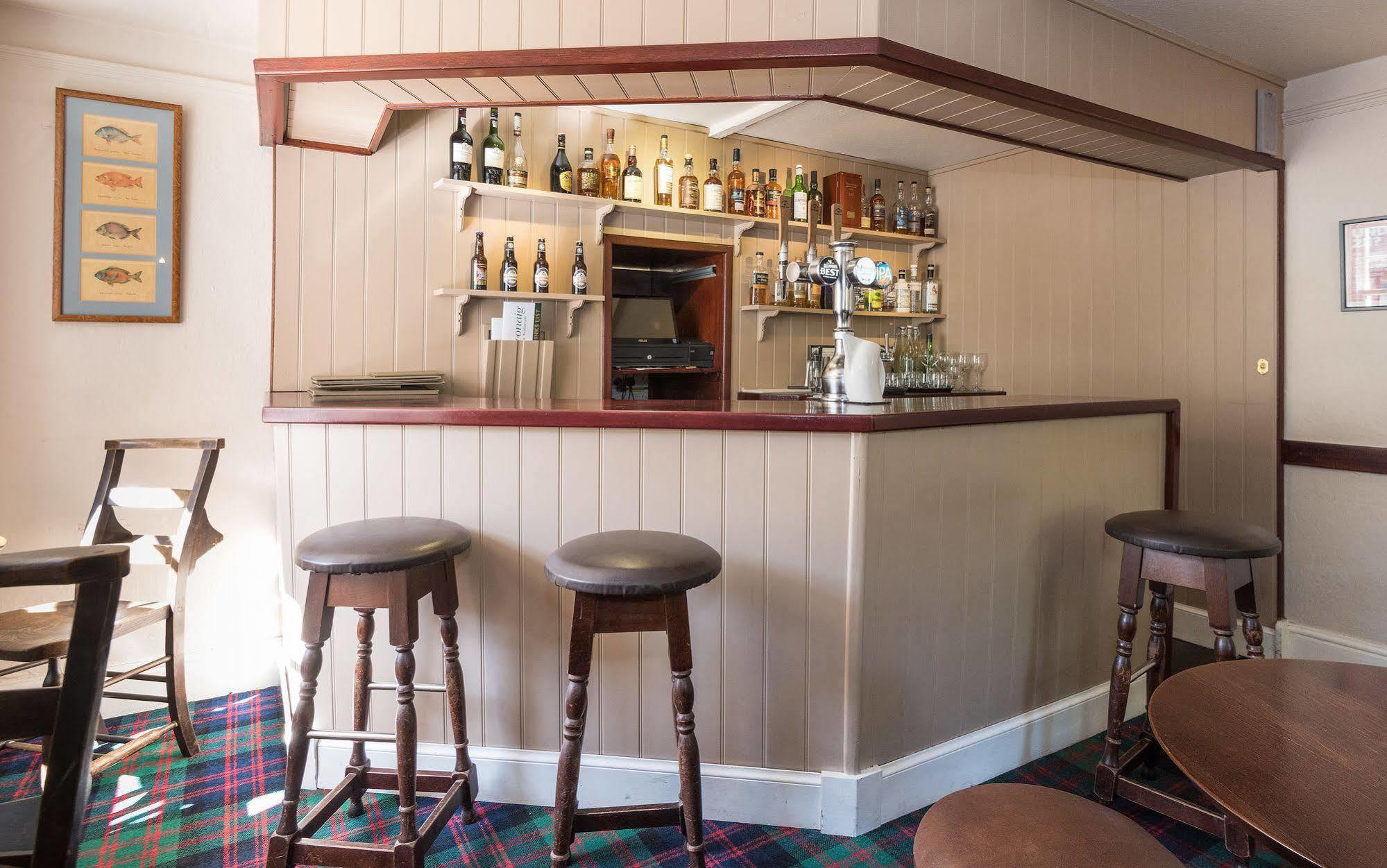 Ardeonaig Hotel Crianlarich Buitenkant foto